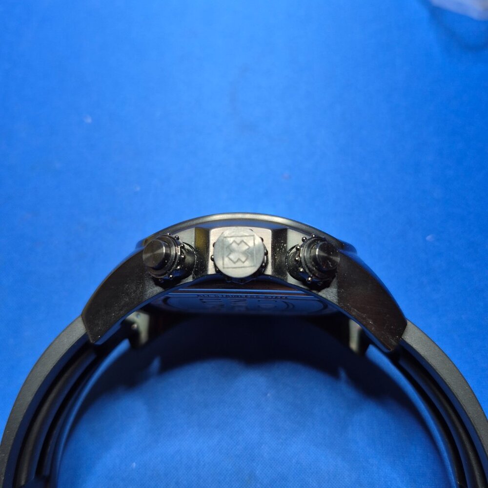 Invicta LUPAH Chronograph - Picture 6 of 8